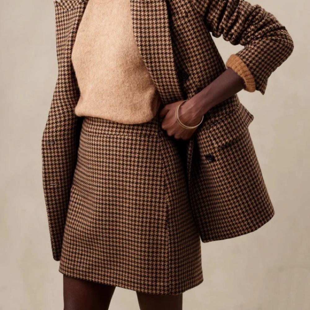 Houndstooth Mini Skirt